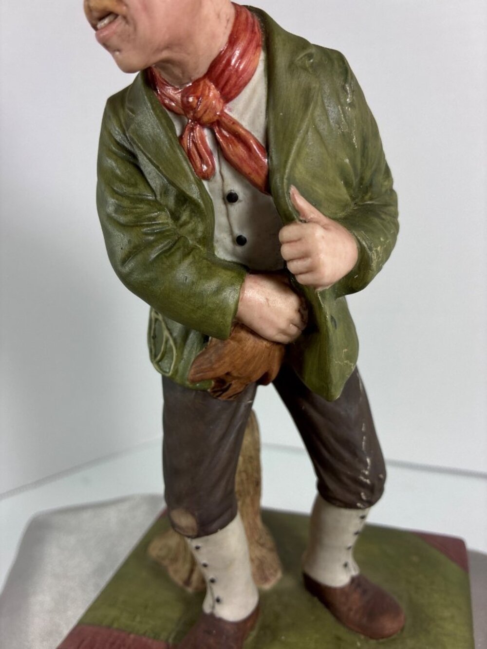 Vintage Aynsley The Poacher Figurine - Picture 3 of 11